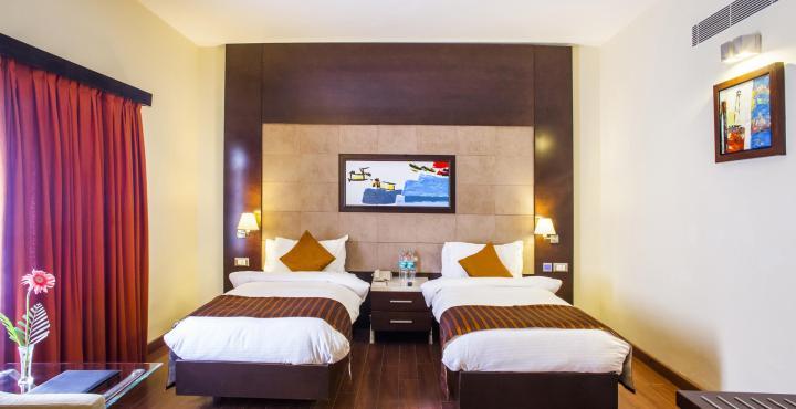 Ramada By Wyndham Chennai Egmore Exterior photo